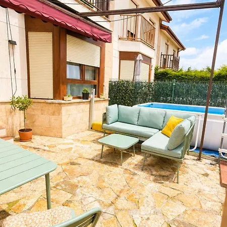 Casa Lucia Apartment *